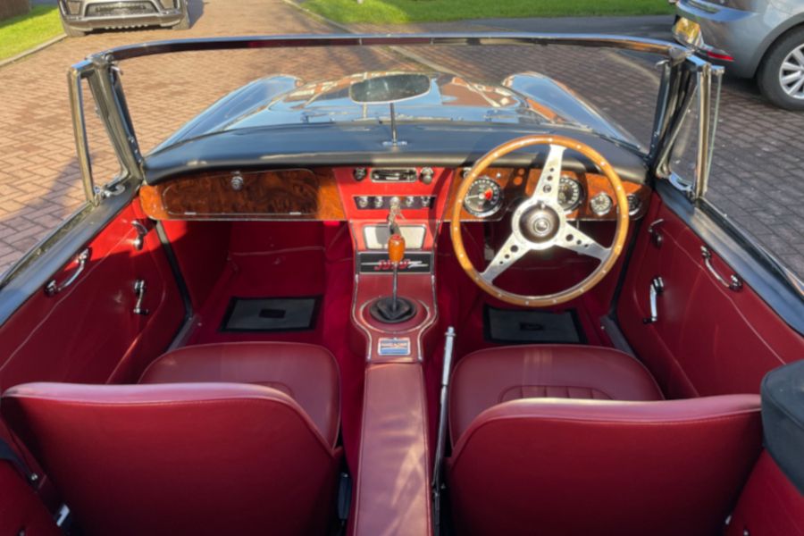 1967 Austin Healey 3000 Image 8